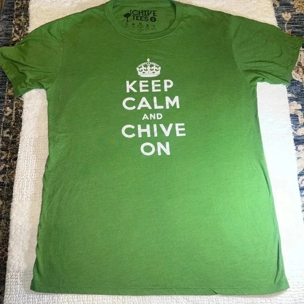 KCCO keep calm and chive on size small green short sleeve t-shirt unisex
